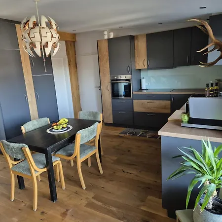 Ferienwohnung Mariposa Apartment Bobing